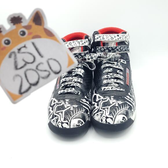 Reebok Freestyle White Black Red 2-J08931 women's size 8 - Picture 8 of 9